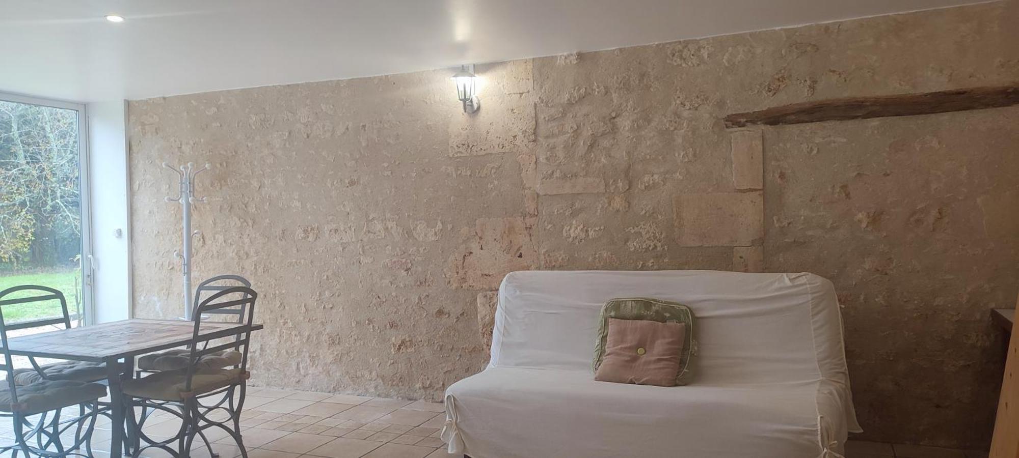 Gite Cosy, Sur Jardin, Terrasse Privee, Parking Au Calme En Rdc Gémozac Екстериор снимка