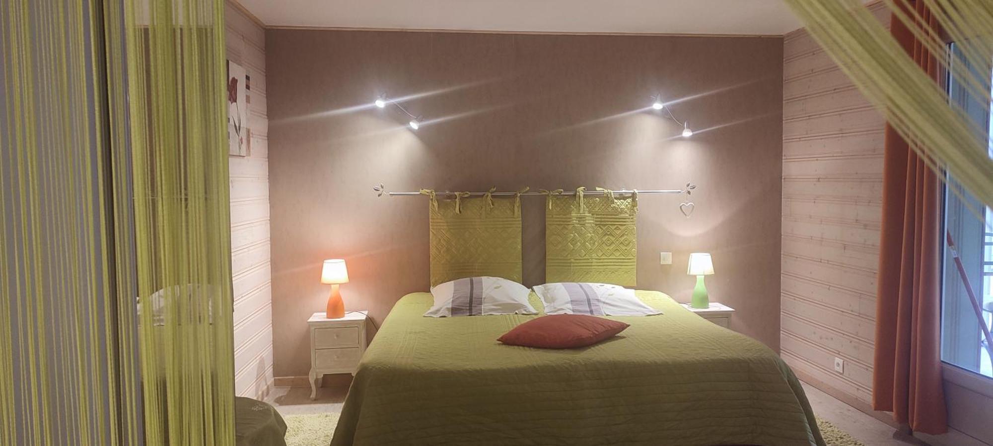 Gite Cosy, Sur Jardin, Terrasse Privee, Parking Au Calme En Rdc Gémozac Екстериор снимка